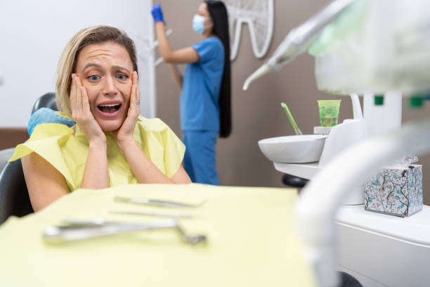 Best Emergency Tooth Extraction in Dahlone, GA
